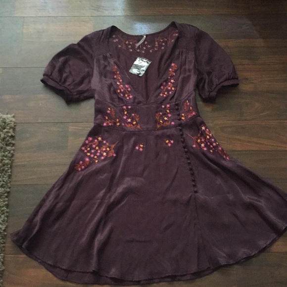 Free People Dresses & Skirts - NEW Free People silky dress